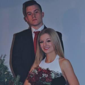 Meet your Posher, Makenzie